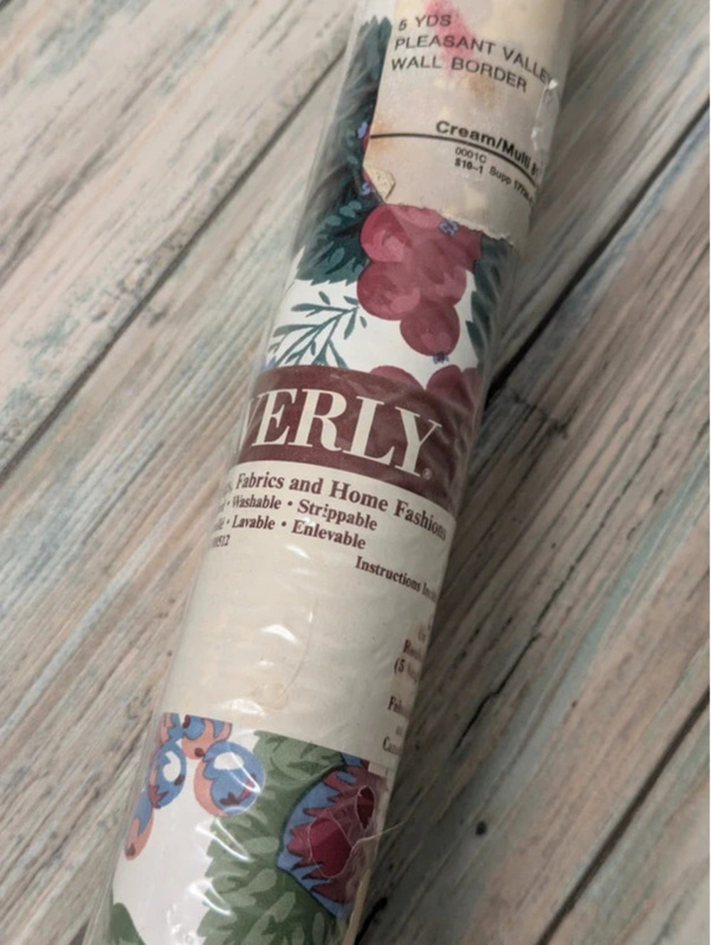 Vintage Waverly Pleasant Valley Floral Wallpaper Border 5 Yards NOS